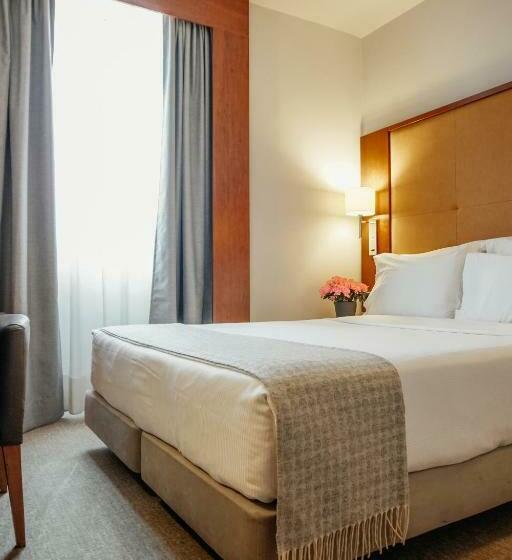 اتاق استاندارد یک نفره, Dom Carlos Liberty