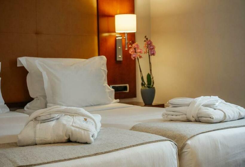 اتاق استاندارد, Dom Carlos Liberty