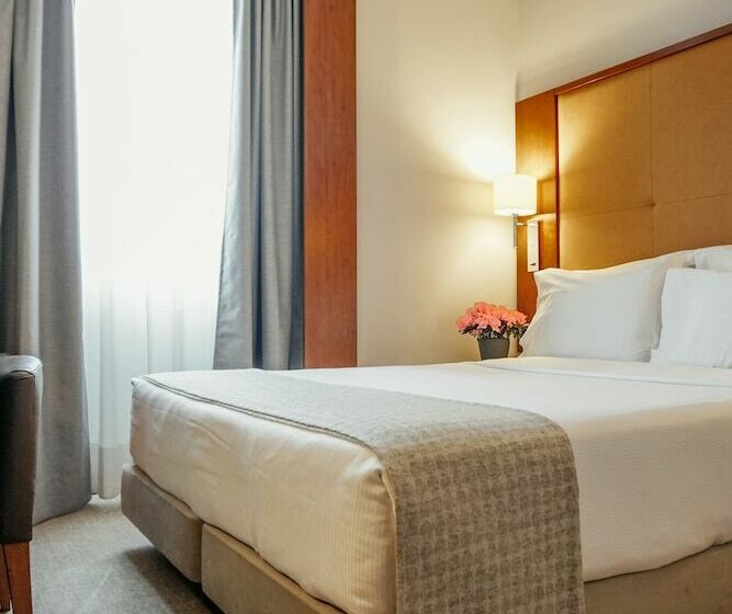 اتاق استاندارد یک نفره, Dom Carlos Liberty