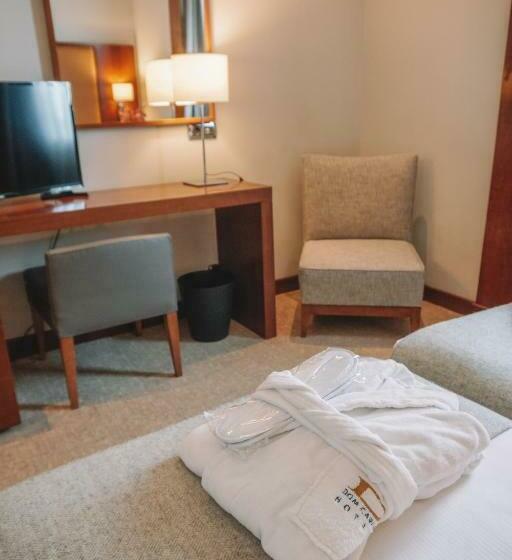 اتاق استاندارد, Dom Carlos Liberty