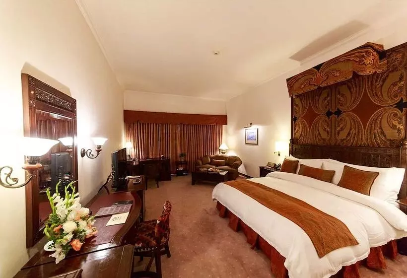 エクゼクティブルーム, Islamabad Serena