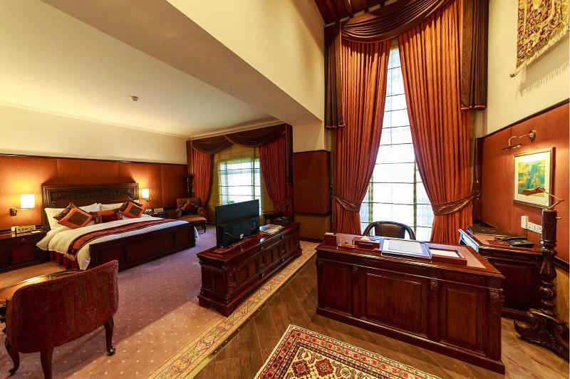 سوئیت پرزیدنت, Islamabad Serena