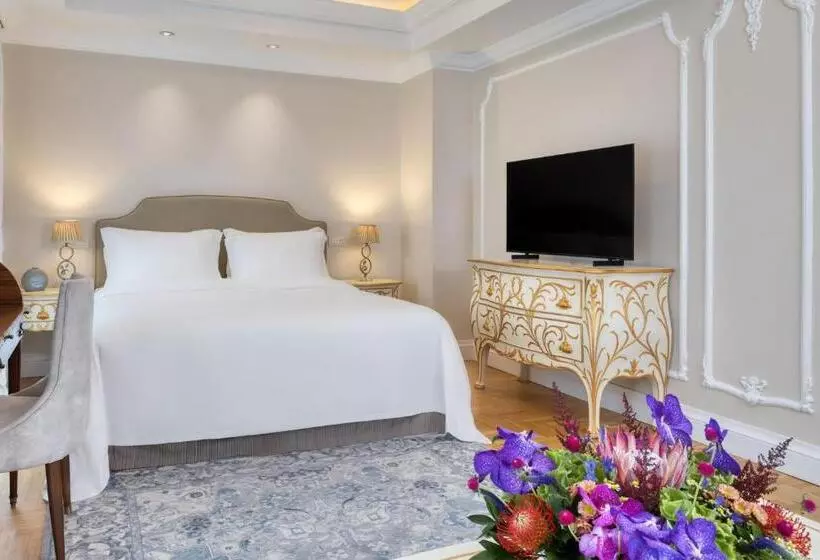 キングサイズベッド、シティビューデラックスルーム, King George, A Luxury Collection Hotel, Athens