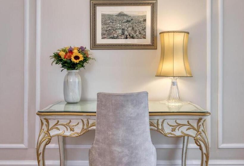 キングサイズベッド、シティビューデラックスルーム, King George, A Luxury Collection Hotel, Athens