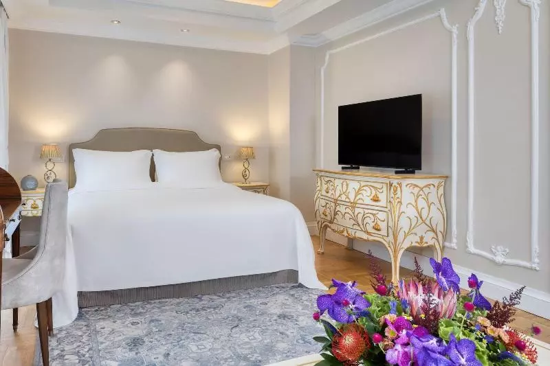キングサイズベッド、シティビューデラックスルーム, King George, A Luxury Collection Hotel, Athens