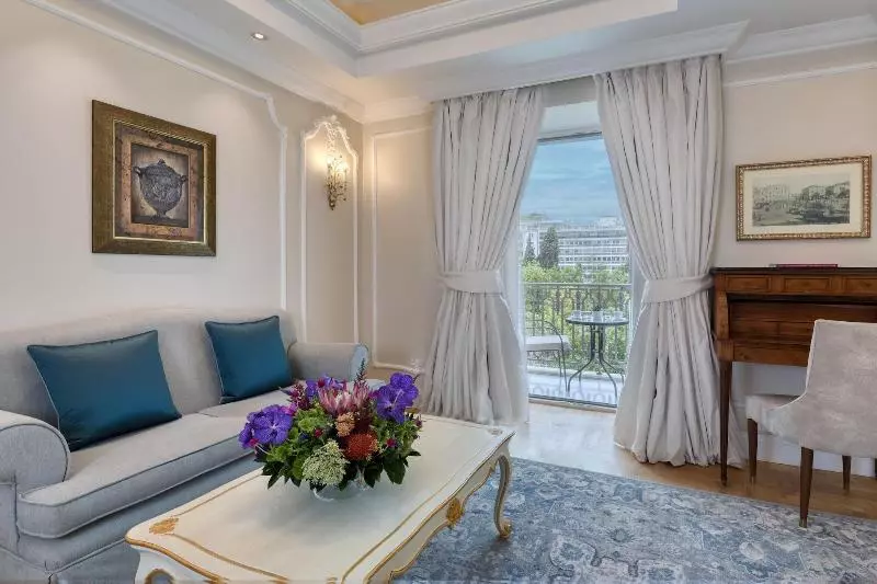 キングサイズベッド、シティビューデラックスルーム, King George, A Luxury Collection Hotel, Athens