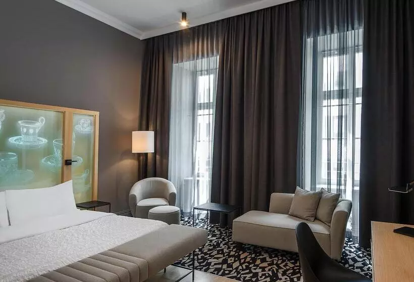 インサイドデラックスルーム, Le Méridien Vienna