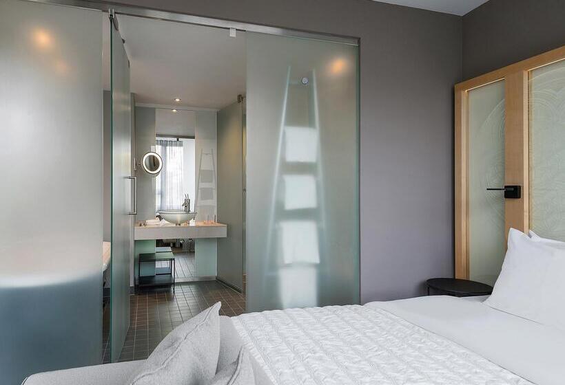 Classic Interior Room, Le Méridien Vienna