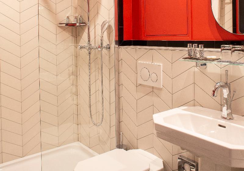 اتاق کلاب, Lenox Montparnasse