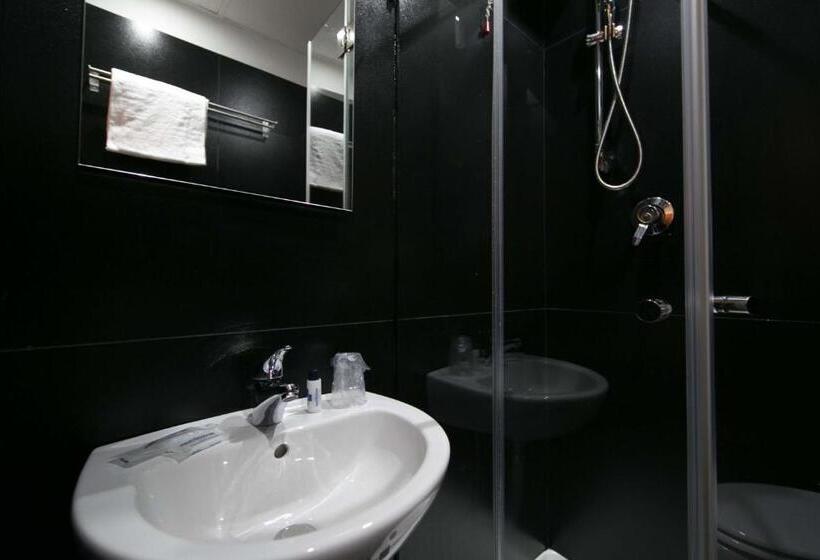 חדר סטנדרט יחיד, Mediterranea Hotel & Convention Center