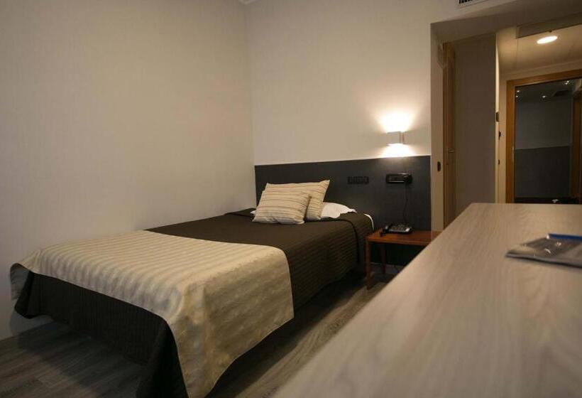 スタンダードシングルルーム, Mediterranea Hotel & Convention Center