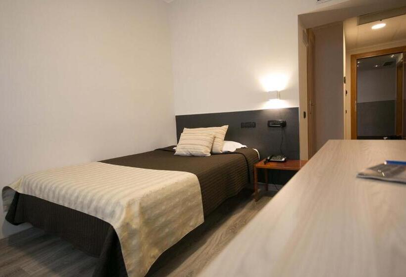 חדר סטנדרט יחיד, Mediterranea Hotel & Convention Center