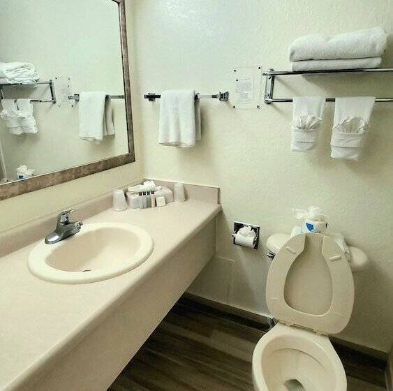 اتاق استاندارد با 2 تخت دوبل, Monumental Movieland