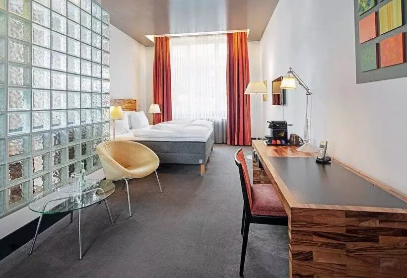 سوییت جونیور, Mövenpick Hotel Berlin Am Potsdamer Platz