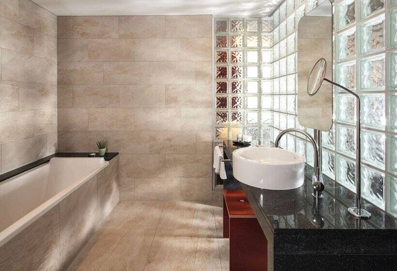 سوییت جونیور, Mövenpick Hotel Berlin Am Potsdamer Platz