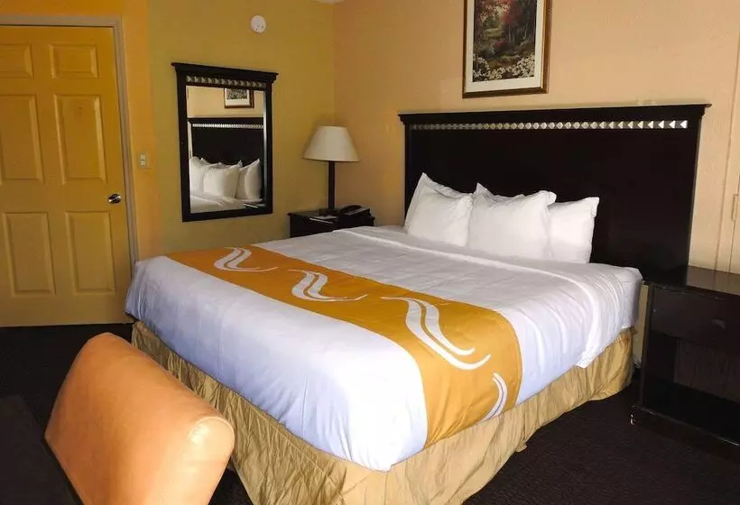 Standard-huone 2 Parivuodetta, Howard Johnson By Wyndham Orlando International Drive