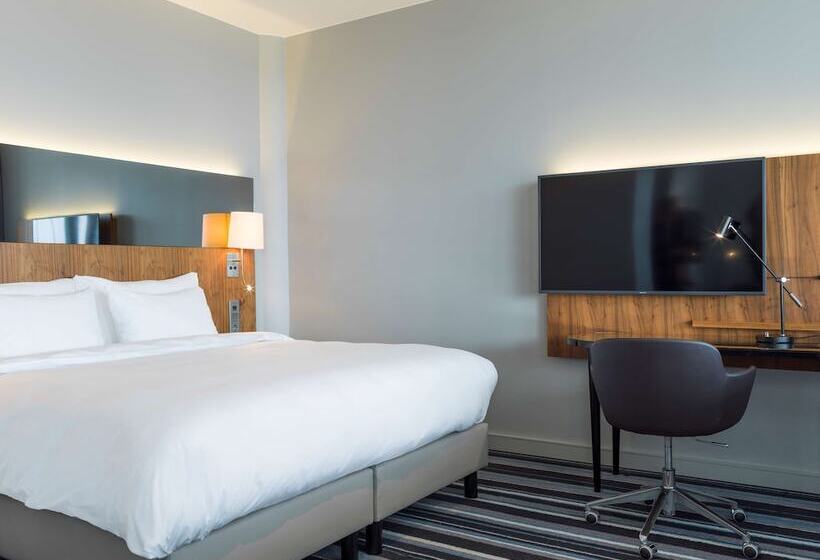 Номер Премиум, Radisson Blu Airport Terminal