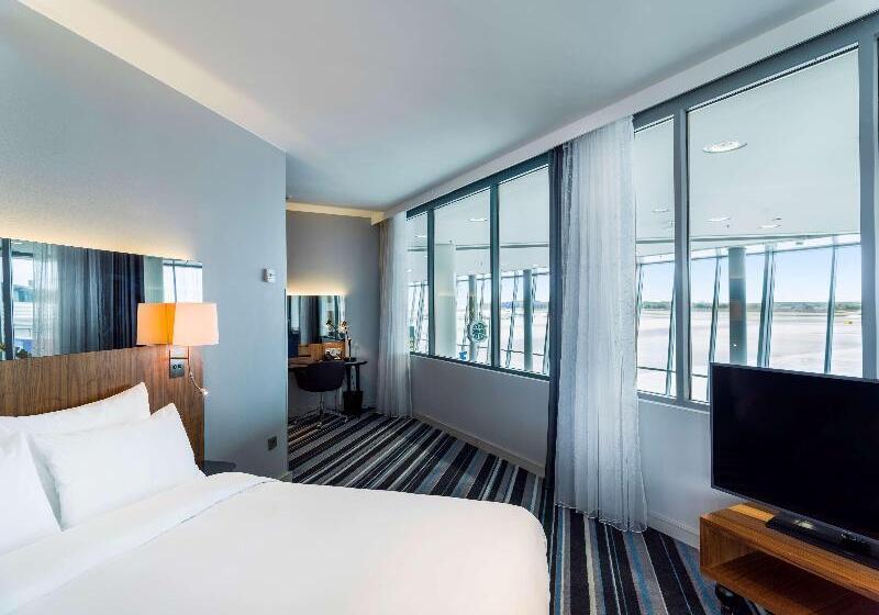 景色の見えるジュニアスイート, Radisson Blu Airport Terminal