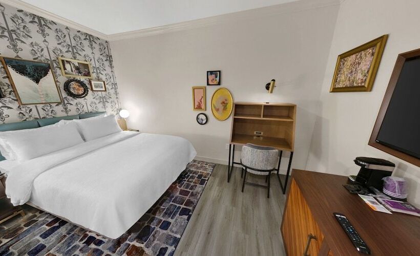 اتاق استاندارد برای معلولان, Indigo New Orleans French Quarter By Ihg