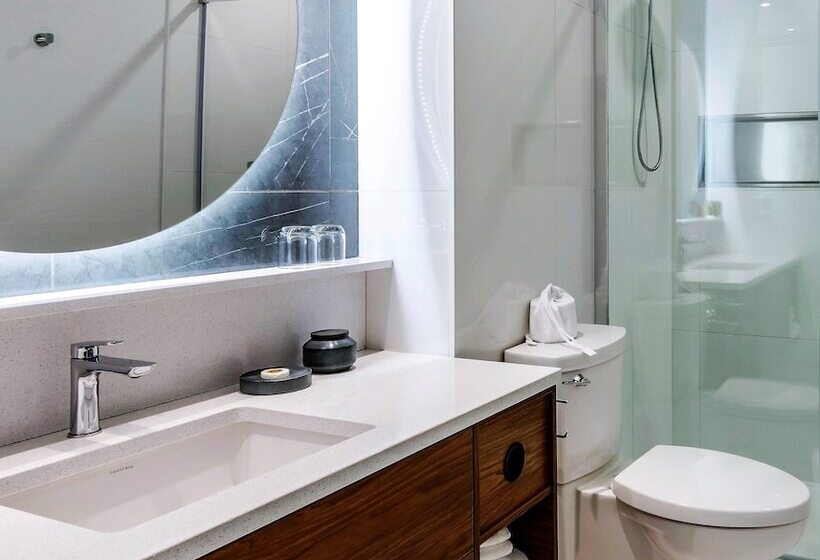 高级大房间, Royal William, Ascend Hotel Collection