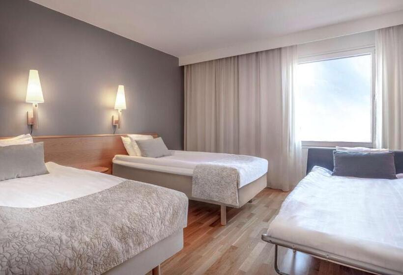 Семейный Номер, Scandic Portalen