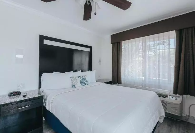 سوییت خانوادگی, Sea Air Inn & Suites   Downtown   Restaurant Row