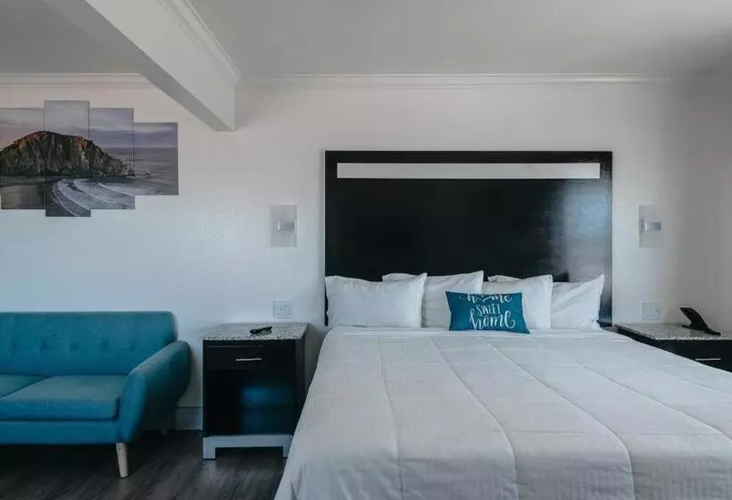 Deluxe Suite King Bed, Sea Air Inn & Suites   Downtown   Restaurant Row