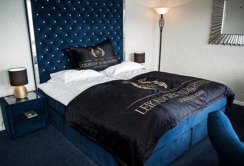 חדר דלוקס עם מרפסת נוף לים, Leikanger Fjordhotel   Unike Hoteller