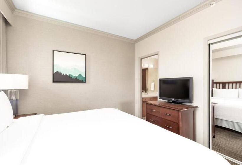 高级套房, Manteo At Eldorado Resort