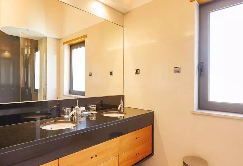 2 Bedroom Deluxe Apartment with Hidromassage, Vale Do Lobo Resort