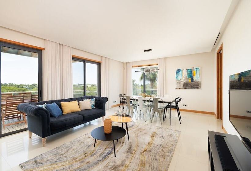 דירת דלוקס 2 חדרי שינה עם ג'קוזי, Vale Do Lobo Resort