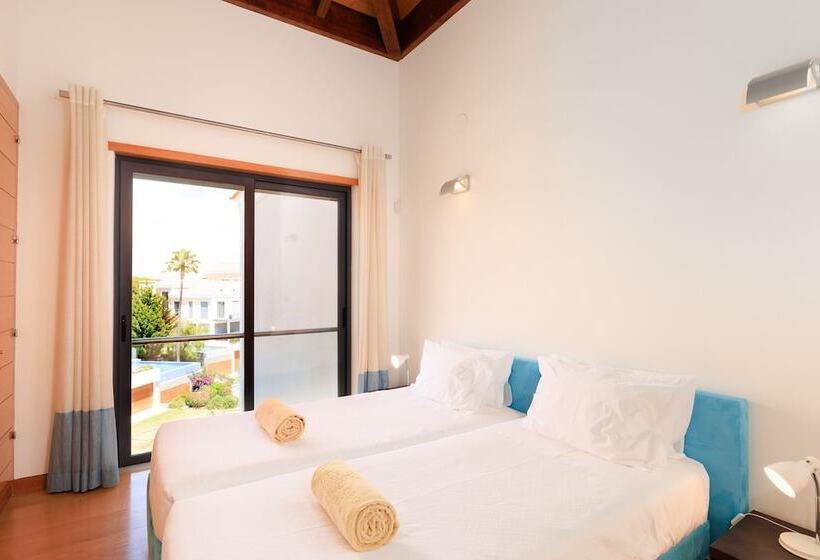 דירת דלוקס 2 חדרי שינה עם ג'קוזי, Vale Do Lobo Resort