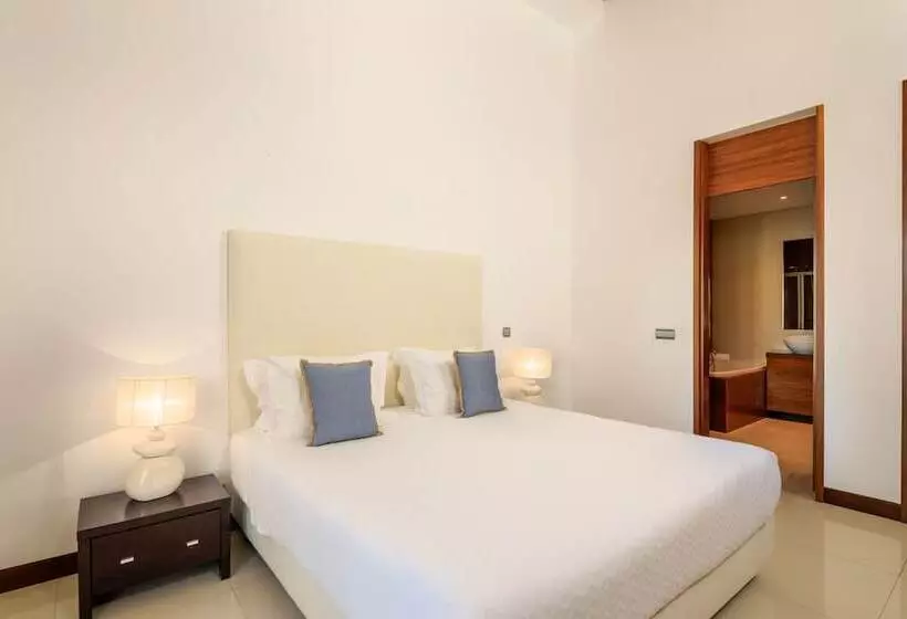 خانه 3 خوابه, Vale Do Lobo Resort