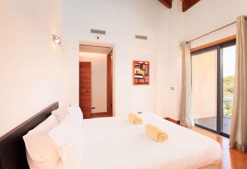 דירת דלוקס 2 חדרי שינה עם ג'קוזי, Vale Do Lobo Resort