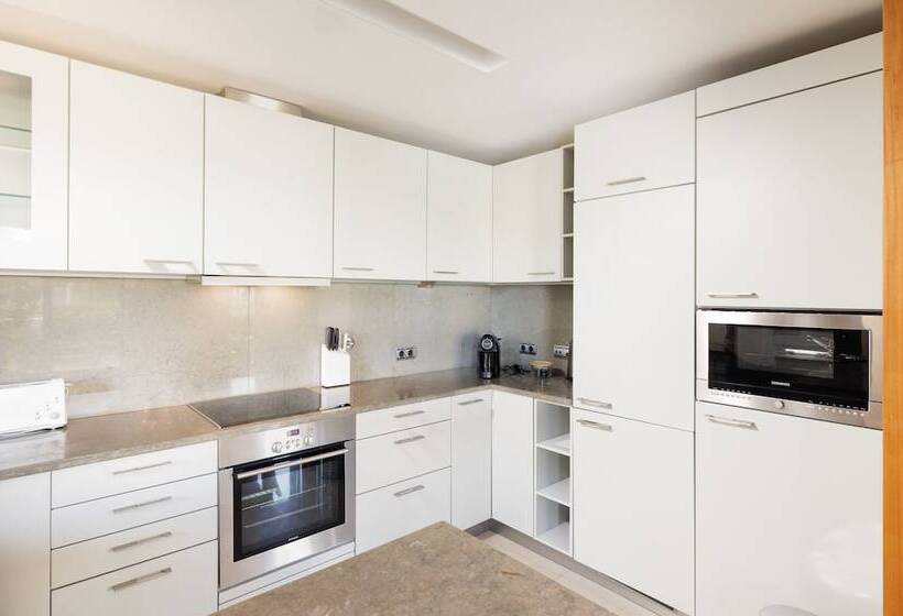 דירת דלוקס 3 חדרי שינה, Vale Do Lobo Resort