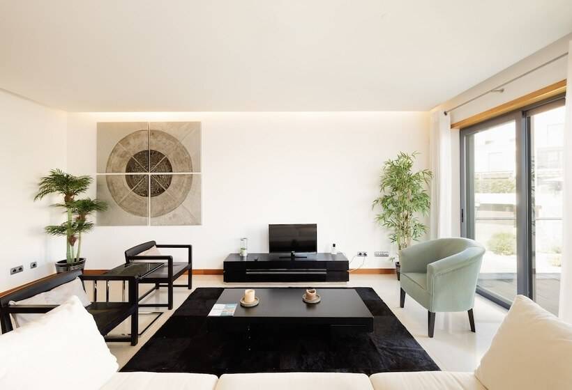 דירת דלוקס 3 חדרי שינה, Vale Do Lobo Resort