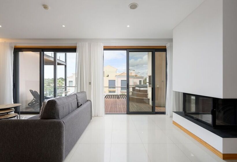 דירת דלוקס 2 חדרי שינה עם ג'קוזי, Vale Do Lobo Resort