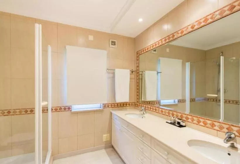 آپارتمان عادی 1 خوابه, Vale Do Lobo Resort