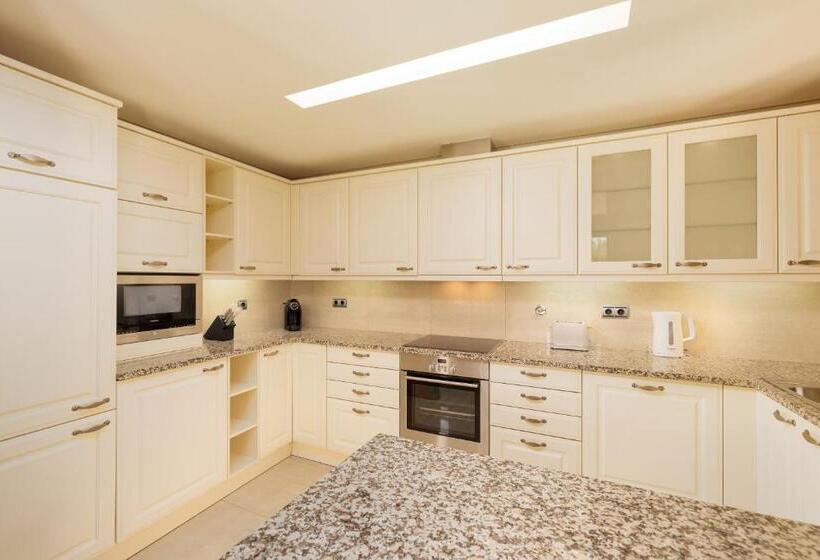 דירת דלוקס 3 חדרי שינה, Vale Do Lobo Resort