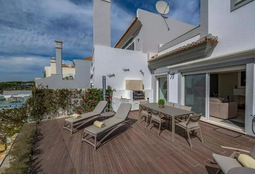ویلای لوکس 1 خوابه, Vale Do Lobo Resort