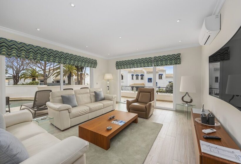 דירת דלוקס 3 חדרי שינה, Vale Do Lobo Resort