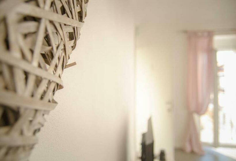 اتاق استاندارد با بالکن, Le Persiane Verdi