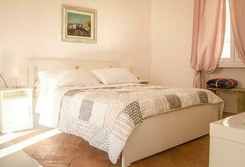 اتاق استاندارد با بالکن, Le Persiane Verdi