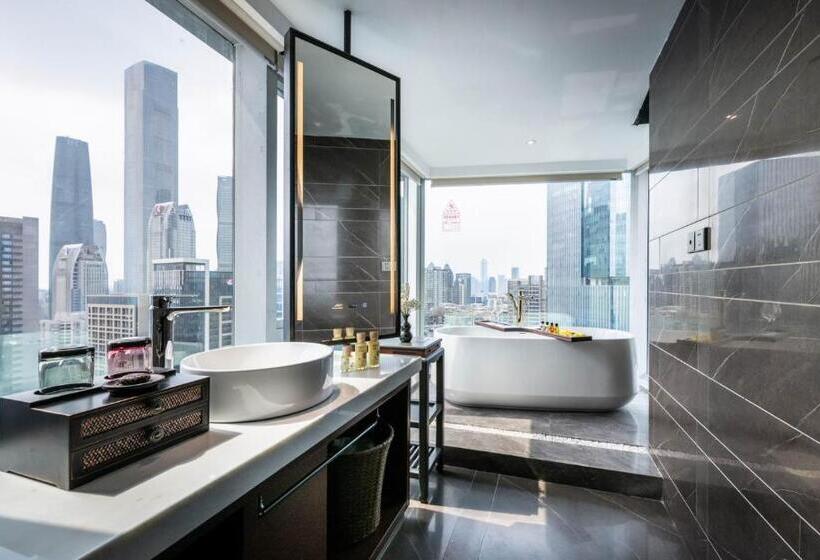 Номер Deluxe Кровать Кинг с Видом, Guangzhou Elegant