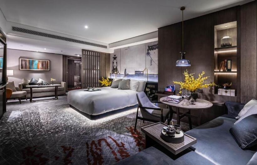Номер Deluxe Кровать Кинг, Guangzhou Elegant