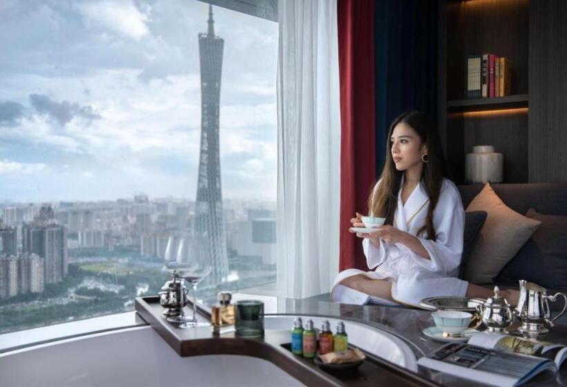 Люкс Вид на Реку, Guangzhou Elegant