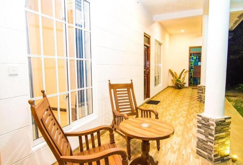 חדר דלוקס, Inn Sea Horizon Ahungalla