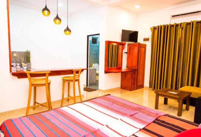 חדר משפחתי נוף לגינה, Inn Sea Horizon Ahungalla