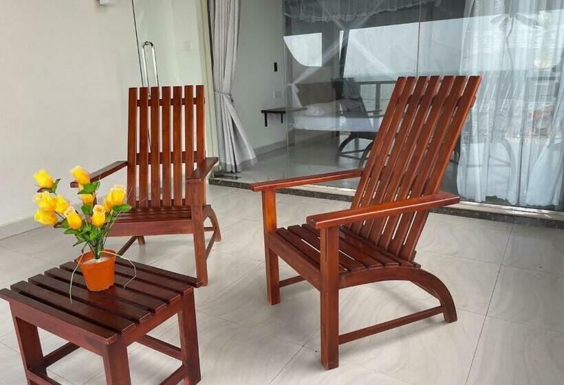 חדר סטנדרט נוף לים עם מרפסת, Isamar Front Beach