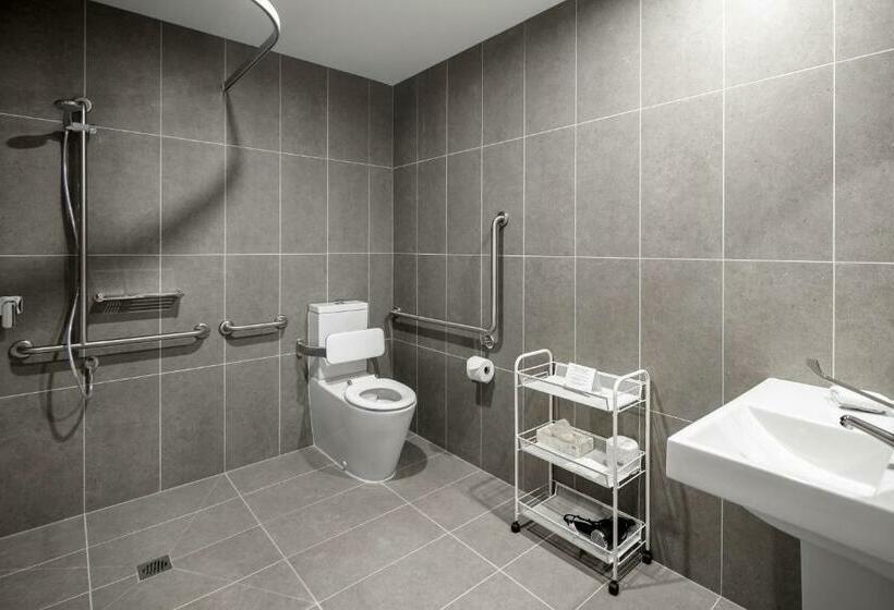 스탠다드 스튜디오, Quest Wangaratta